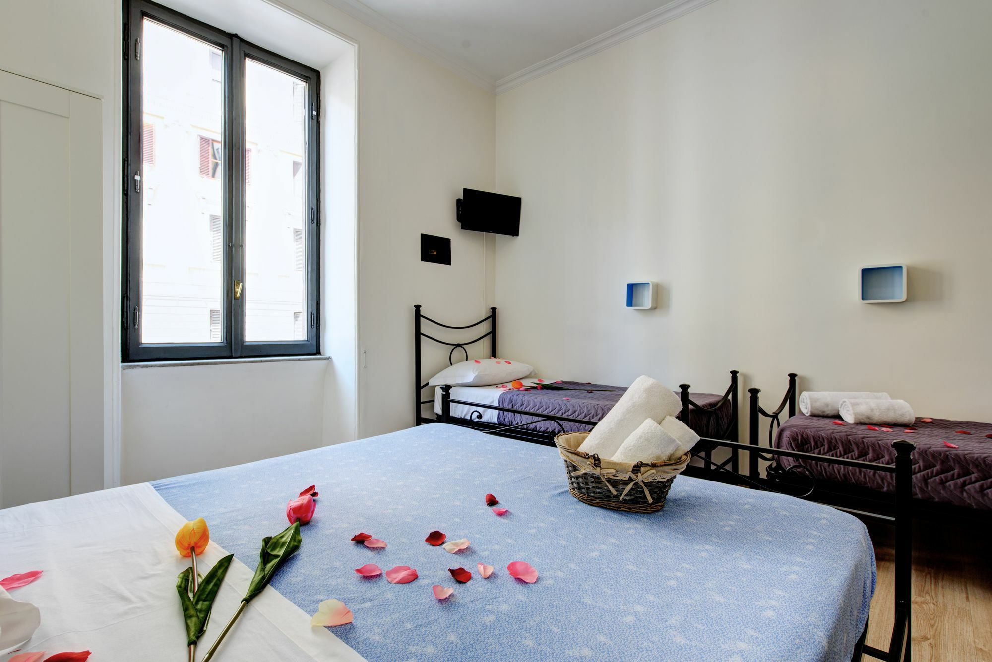 Ad Hoc Guest House Рим Экстерьер фото