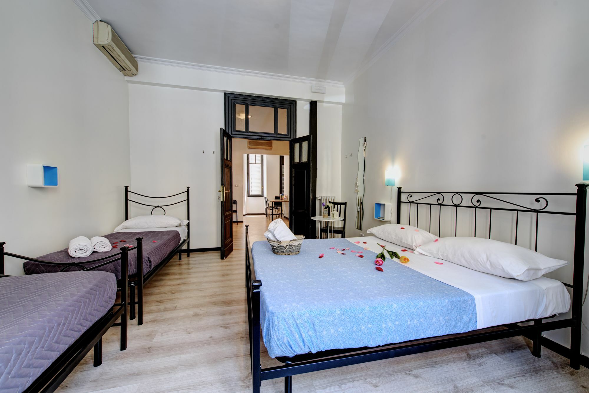 Ad Hoc Guest House Рим Экстерьер фото