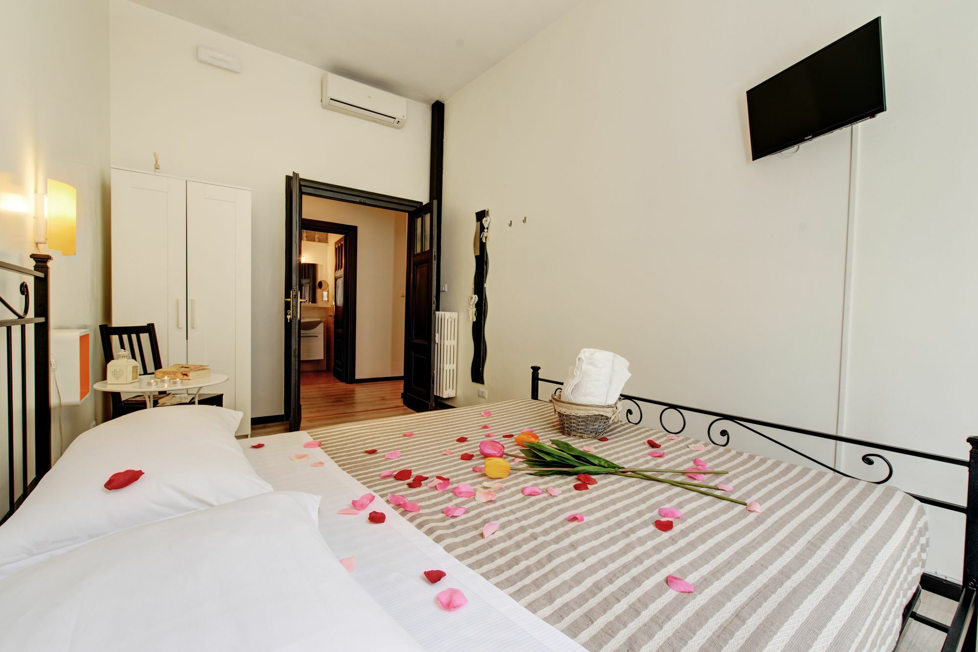 Ad Hoc Guest House Рим Экстерьер фото
